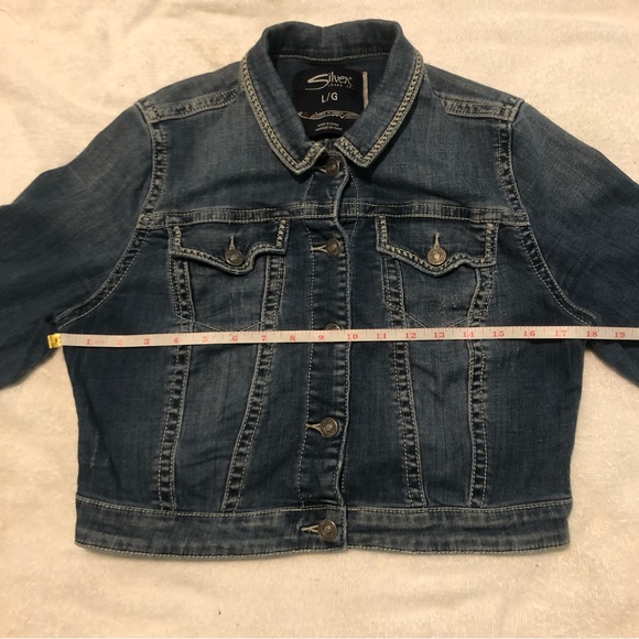 3/40$ Silver Jeans Co. - Jean Jacket - Picture 3 of 7